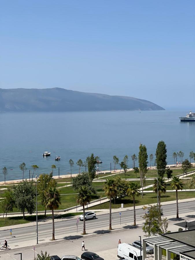 Rias Seaside Apartments Vlore Exterior photo