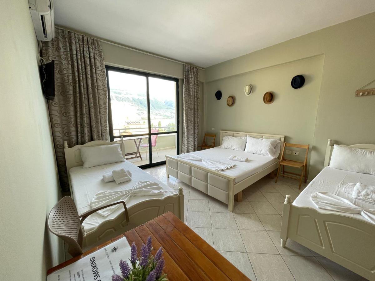 Rias Seaside Apartments Vlore Exterior photo