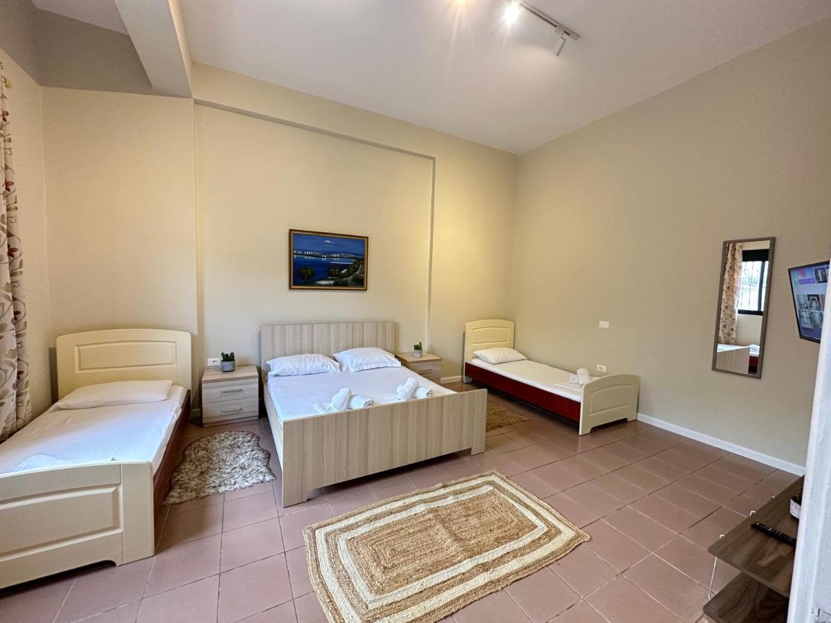 Rias Seaside Apartments Vlore Exterior photo