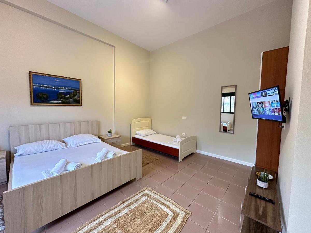 Rias Seaside Apartments Vlore Exterior photo