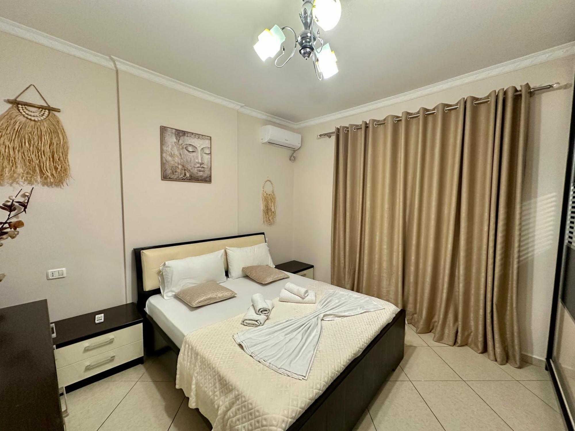 Rias Seaside Apartments Vlore Exterior photo