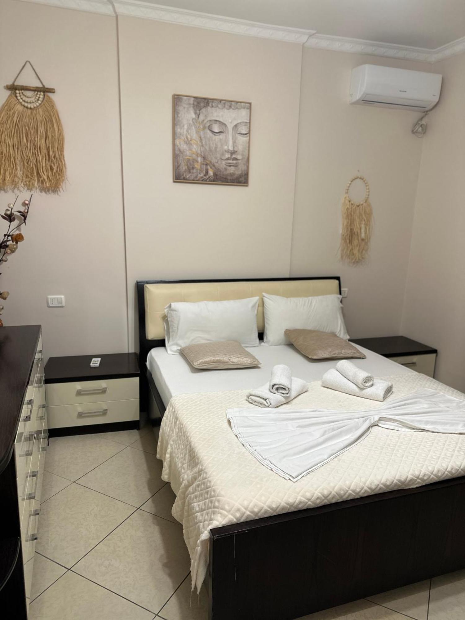 Rias Seaside Apartments Vlore Exterior photo